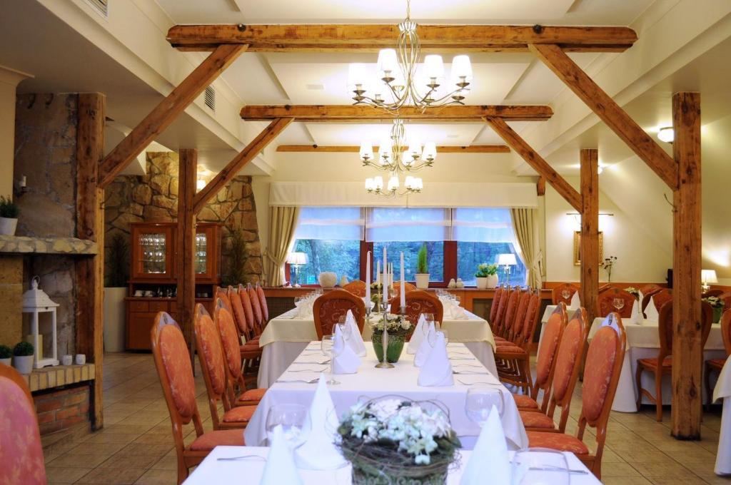 Hotel Rebajlo Пила Екстериор снимка