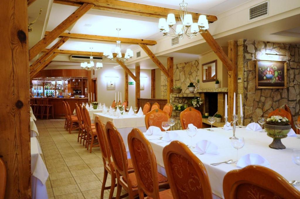 Hotel Rebajlo Пила Екстериор снимка